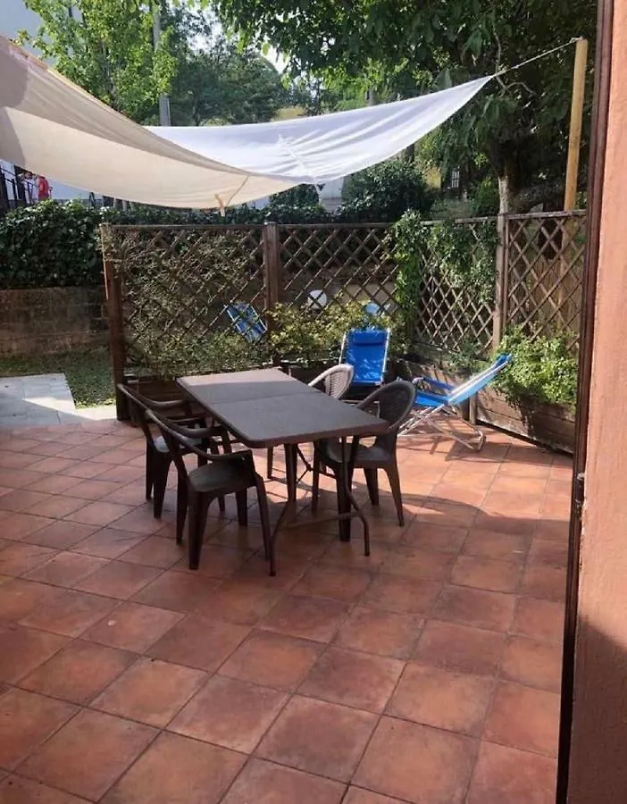 Appartamento In Bifamiliare Tizzano Val Parma Italy
